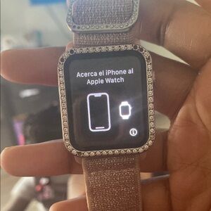 Apple Gold Smartwatch with Crystal Bezel and Elegant Design